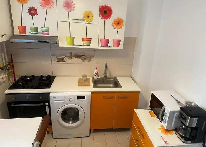 Summer Breeze Apartment *